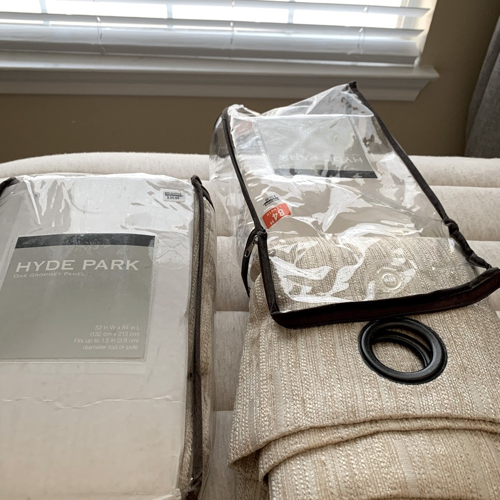COPY - New Hyde Park Cream bundle set of 2 panels
